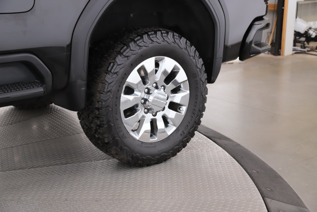 Used 2023 GMC Sierra 3500 Denali AWD/4WD image 15