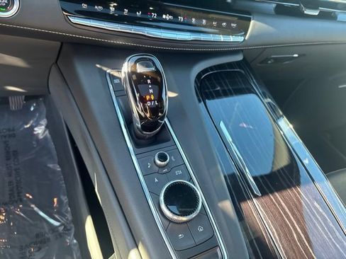 Used 2021 Cadillac Escalade Sport w/ Driver Assist Tech Package AWD/4WD image 22