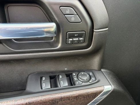 Used 2022 GMC Sierra 2500 Denali image 24