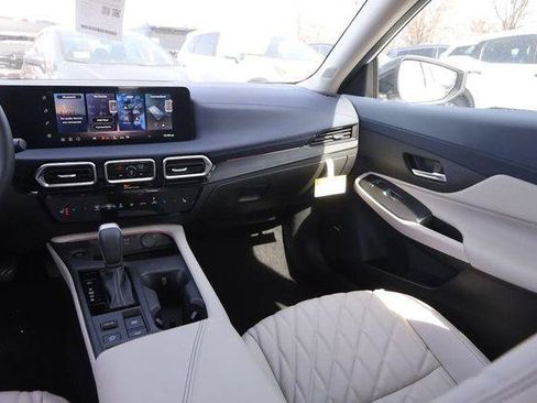 New 2026 Nissan Sentra SL w/ Floor Mat Package FWD image 25