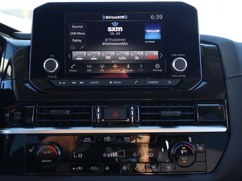 New 2025 Nissan Pathfinder SV w/ Cargo Package image 29