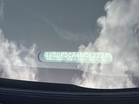 Certified 2022 Volkswagen Atlas SE image 37