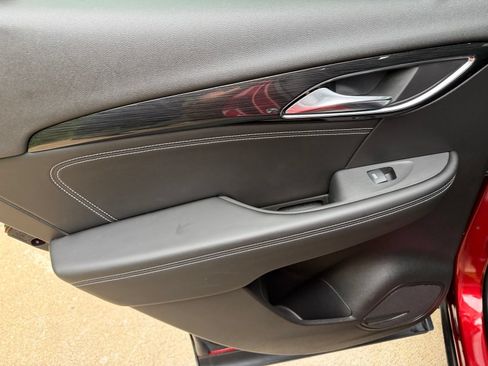Used 2023 Buick Envision Essence FWD image 23