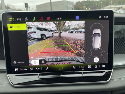 New 2026 Volkswagen Tiguan SE image 21