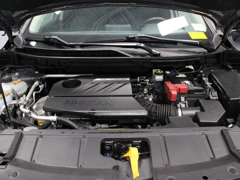 Certified 2024 Nissan Rogue SV AWD/4WD image 13
