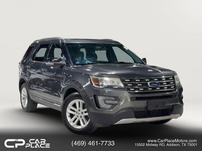 Used 2017 Ford Explorer XLT