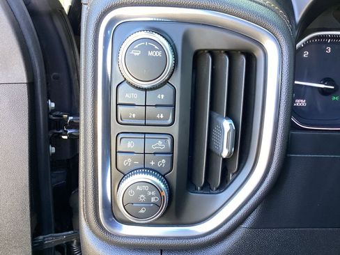 Used 2021 GMC Sierra 2500 AT4 image 66