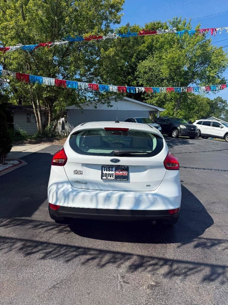 Used 2017 Ford Focus SE FWD image 7