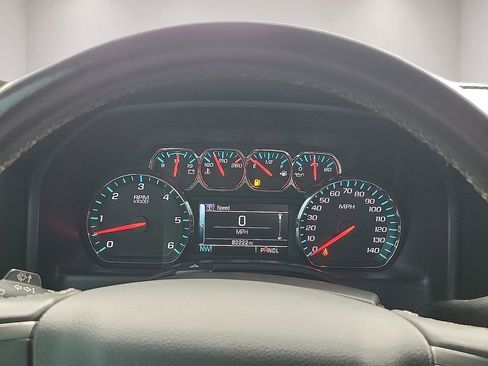 Used 2019 Chevrolet Silverado 1500 LT AWD/4WD image 18