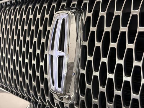 Used 2020 Lincoln Navigator Reserve w/ Luxury Package AWD/4WD image 16