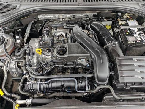 Used 2024 Volkswagen Jetta SE FWD image 21