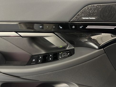 Used 2026 BMW 530i w/ Premium Package image 13