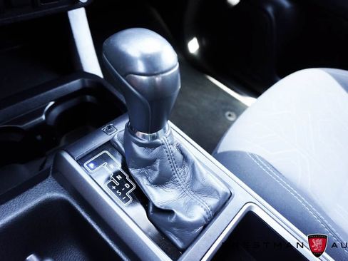 Used 2021 Toyota Tacoma TRD Off-Road AWD/4WD image 41