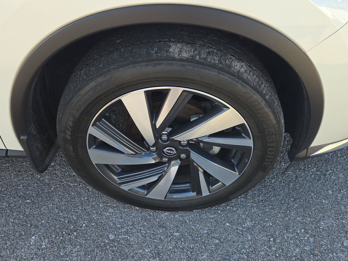 Used 2024 Nissan Murano SL AWD/4WD image 9