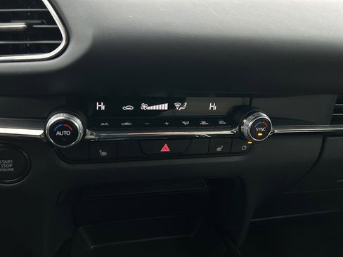 Used 2025 MAZDA CX-30 AWD 2.5 S w/ Preferred Package image 12