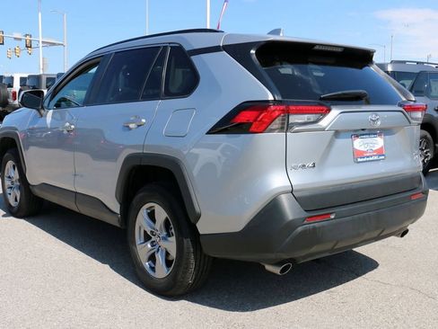 Used 2025 Toyota RAV4 XLE AWD/4WD image 7