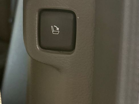 Used 2019 Ford Expedition Limited w/ Equipment Group 302A image 51