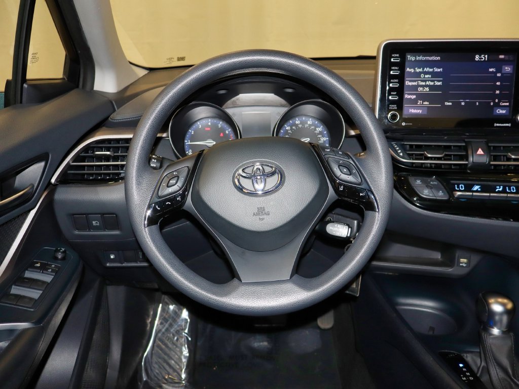 Used 2021 Toyota C-HR LE FWD image 30
