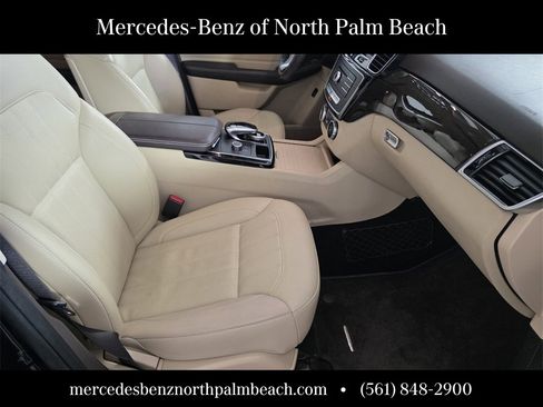 Used 2017 Mercedes-Benz GLE 350 image 31
