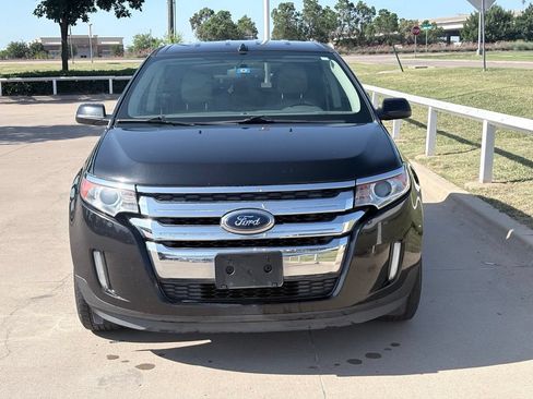Used 2013 Ford Edge SEL FWD image 2