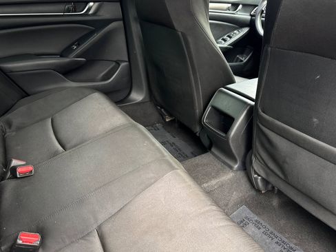 Used 2019 Honda Accord LX image 29