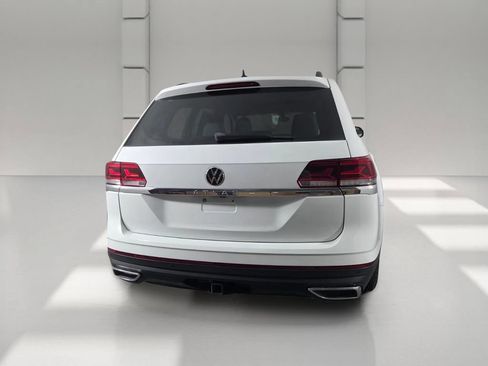 Used 2021 Volkswagen Atlas SE w/ Panoramic Sunroof Package FWD image 5