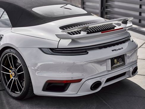 Used 2022 Porsche 911 Turbo S w/ 911 Turbo Sportdesign Package image 11