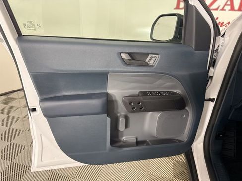 New 2025 Ford Maverick XLT w/ XLT Luxury Package image 19