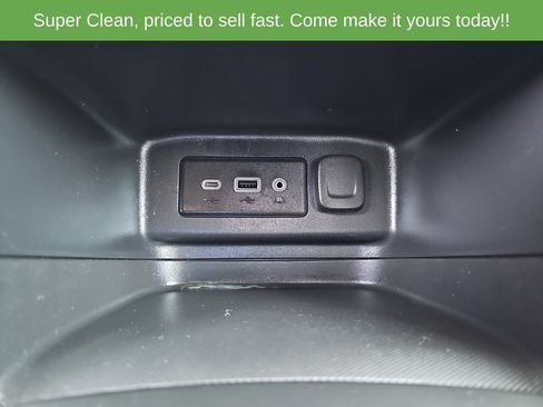 Used 2019 Chevrolet Equinox LT FWD image 26