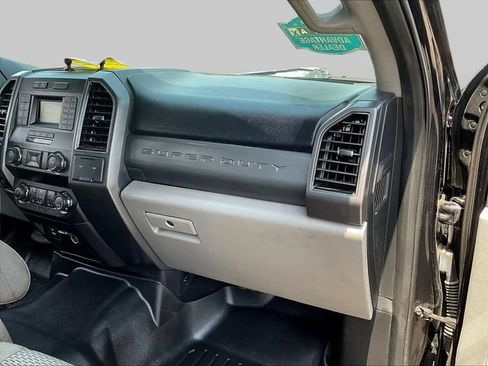 Used 2019 Ford F250 XLT AWD/4WD image 28