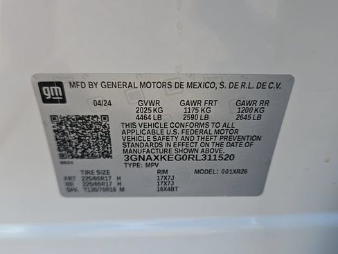 Used 2024 Chevrolet Equinox LT w/ LPO, Floor Liner Package FWD image 29