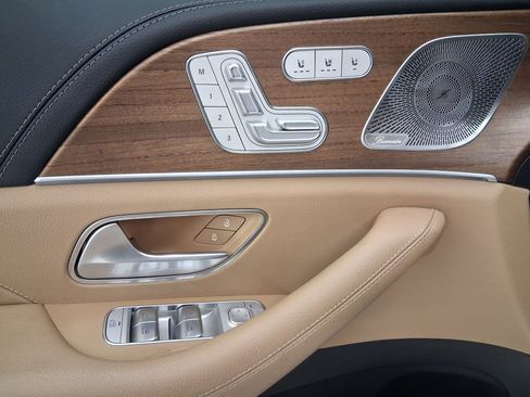 Used 2024 Mercedes-Benz GLE 350 4MATIC image 12