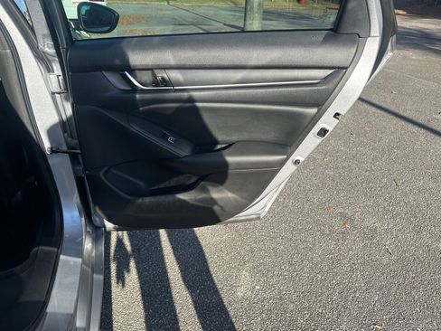 Used 2022 Honda Accord Sport image 16