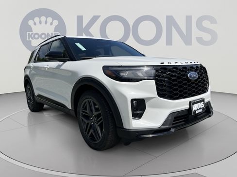 New 2026 Ford Explorer ST w/ Sun And Sound Package AWD/4WD image 10