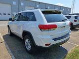Used 2018 Jeep Grand Cherokee Laredo image 3