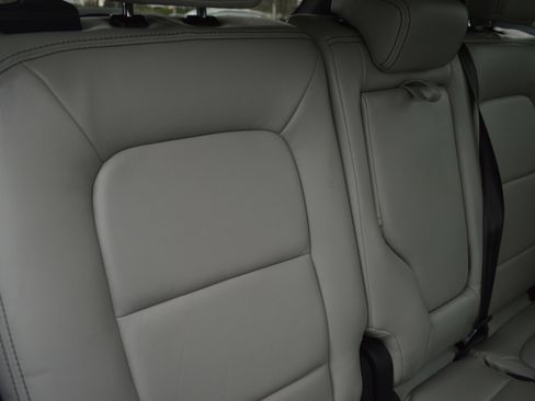 Used 2022 Ford Escape SE w/ Convenience Package image 34