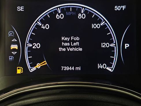 Used 2020 Jeep Grand Cherokee Altitude image 14