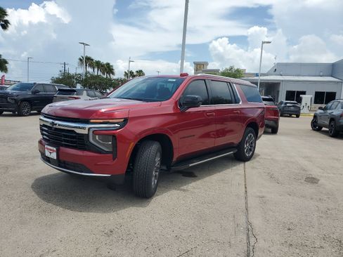 New 2026 Chevrolet Suburban LS w/ LPO, Dark Essentials Package RWD image 3