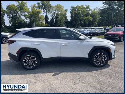 New 2026 Hyundai Tucson SEL Plus AWD/4WD image 2