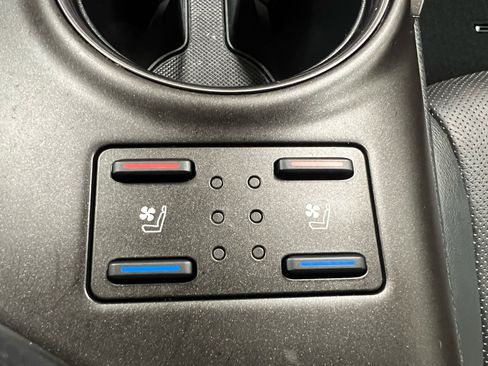 Used 2024 Toyota Camry XSE image 27