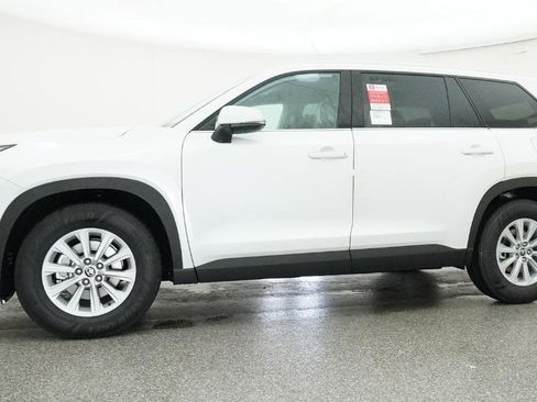 New 2026 Toyota Grand Highlander XLE image 54
