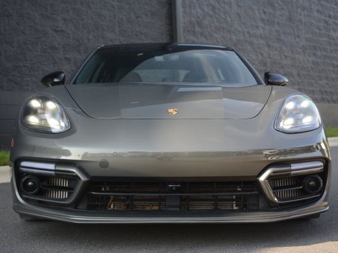 Certified 2023 Porsche Panamera GTS AWD/4WD image 10