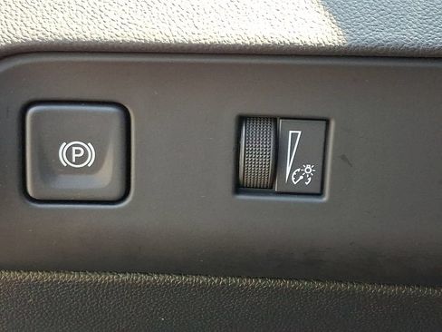 Certified 2024 Buick Enclave Essence w/ Experience Buick Package AWD/4WD image 26