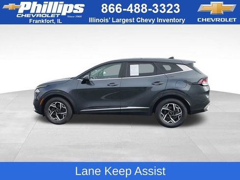 Used 2023 Kia Sportage LX image 6