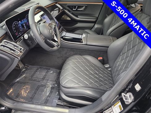 Used 2023 Mercedes-Benz S 500 S 500 image 9