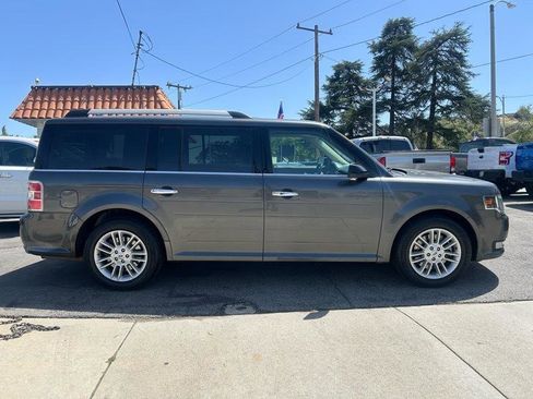 Used 2019 Ford Flex SEL w/ Equipment Group 202A FWD image 3