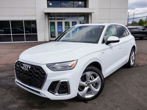 Used 2023 Audi Q5 2.0T Premium Plus w/ Premium Plus Package AWD/4WD image 44