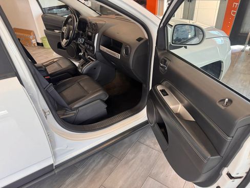 Used 2017 Jeep Compass High Altitude FWD image 20
