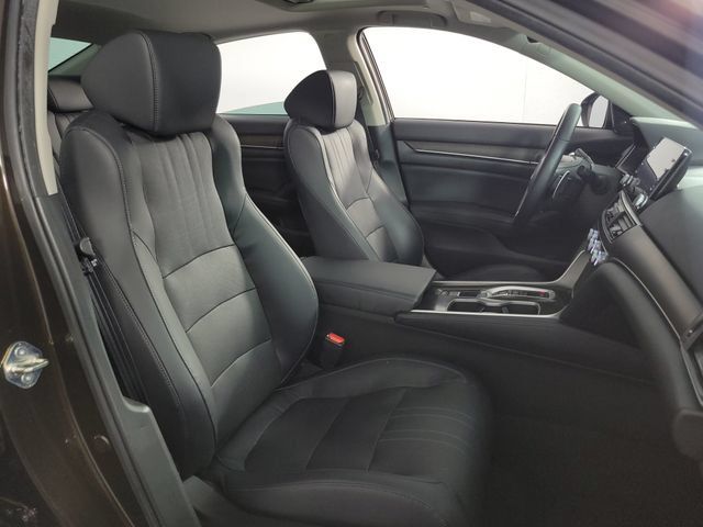Used 2018 Honda Accord EX-L image 12