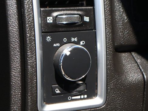 Used 2022 RAM 1500 Warlock w/ Warlock All Terrain Package AWD/4WD image 17